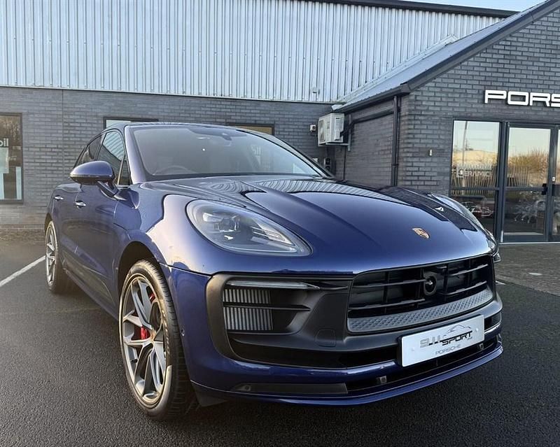 Used Porsche Macan GTS 2023 Gentian blue SUV
