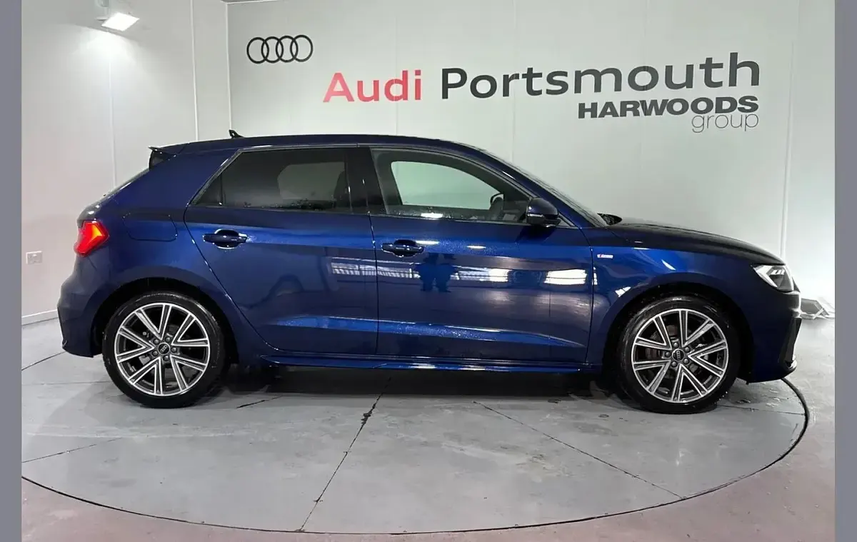 Used Audi A1 S-Line 147 HP (108 kW) 2025 Blue SUV