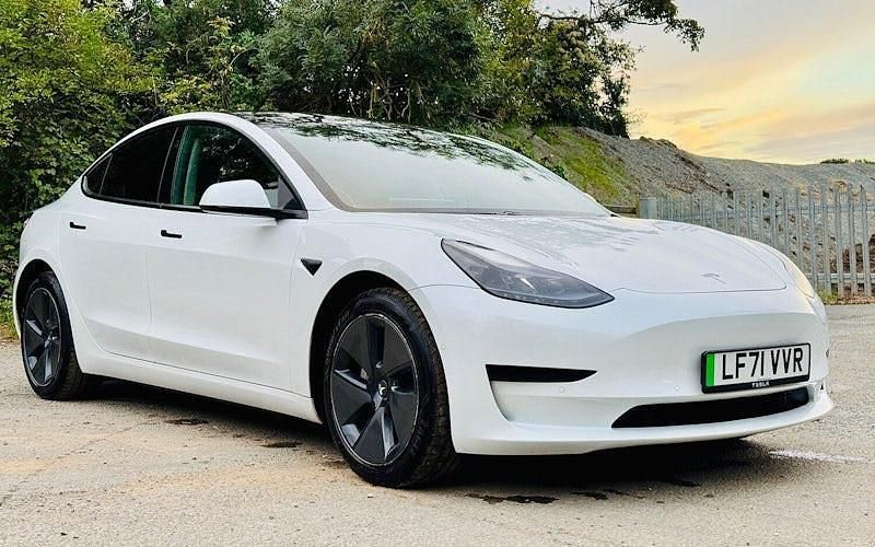 Used Tesla Model 3 Standard Range 180 kW (245 HP) 2021 Sedan