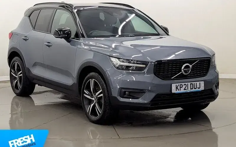 Used Volvo XC40 R-Design 262 HP (192 kW) 2021 SUV