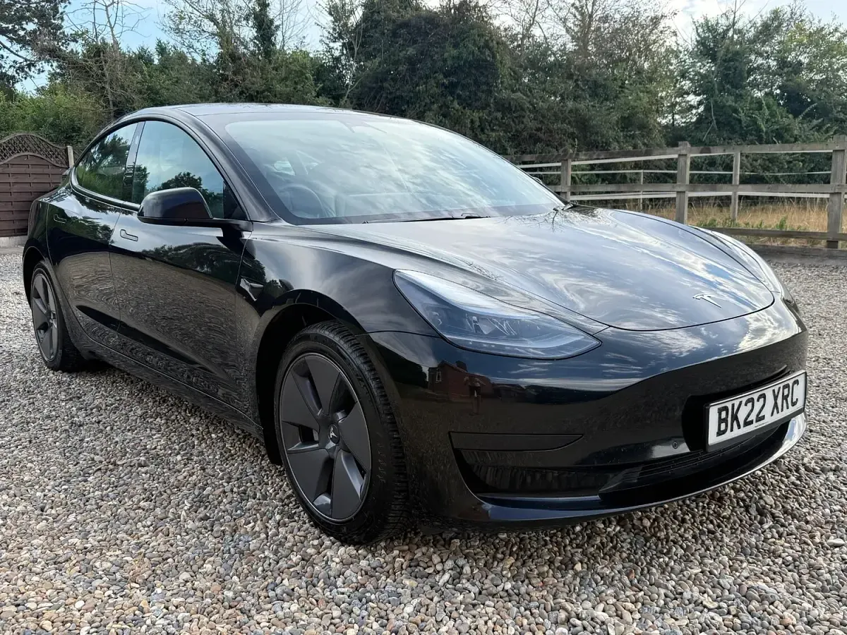 Used Tesla Model 3 RWD 235 kW (320 HP) 2022 Black Sedan