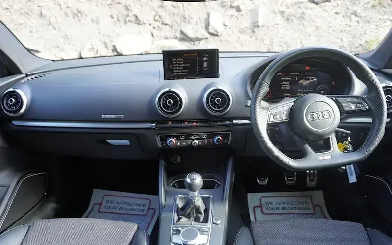 Used Audi A3 S-Line 190 HP (139 kW) 2018 Sedan