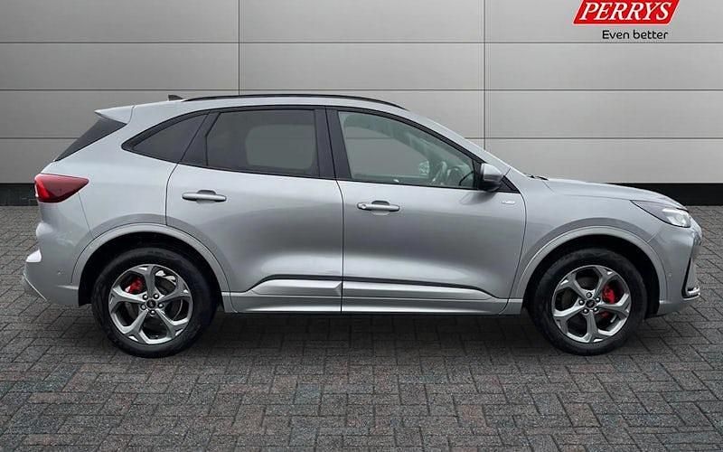 Used Ford Kuga ST-Line 242 HP (177 kW) 2025 SUV