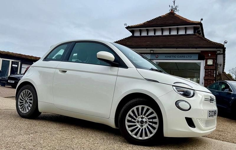 Used Fiat 500e Action 69 kW (95 HP) 2022 White Hatchback