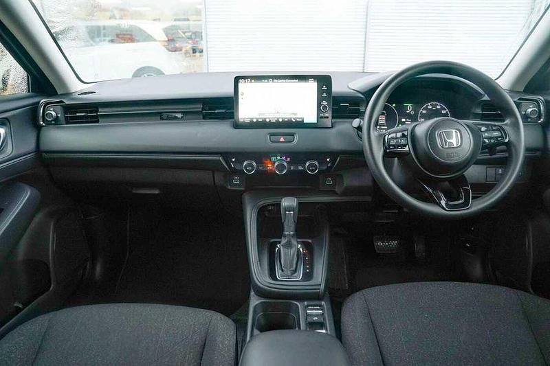 Second-hand Honda HR-V Elegance 131 CP (96 kW) 2023 Negru SUV