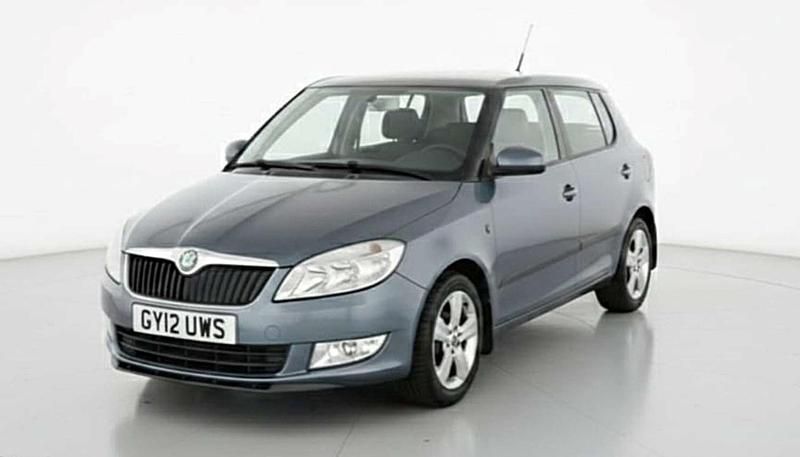 Begagnad Skoda Fabia SE 2012 Grå Halvkombi