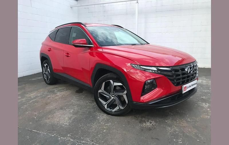 Used Hyundai Tucson Premium 226 HP (166 kW) 2022 Red SUV