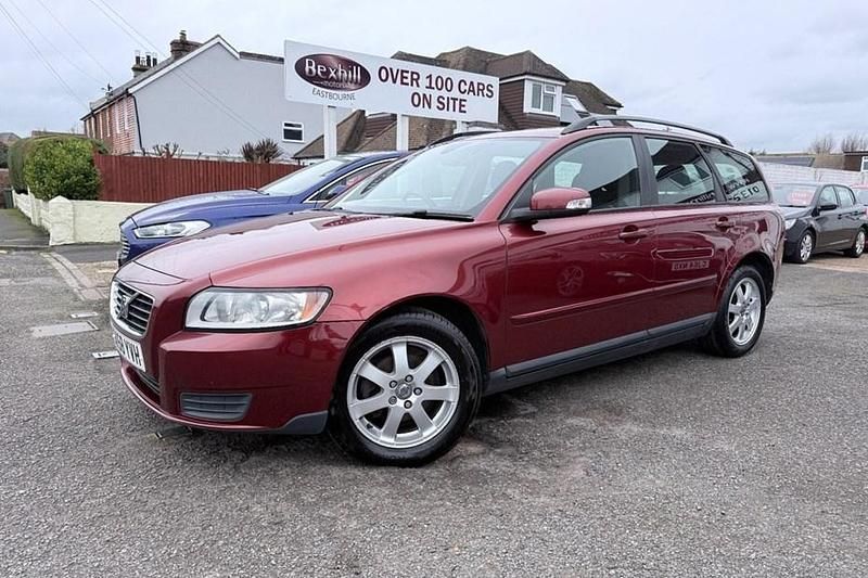 Used Volvo V50 2008 Red Estate