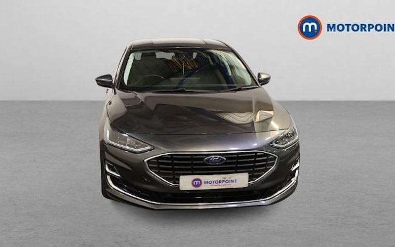 Used Ford Focus Titanium 120 HP (88 kW) 2022 Grey Hatchback