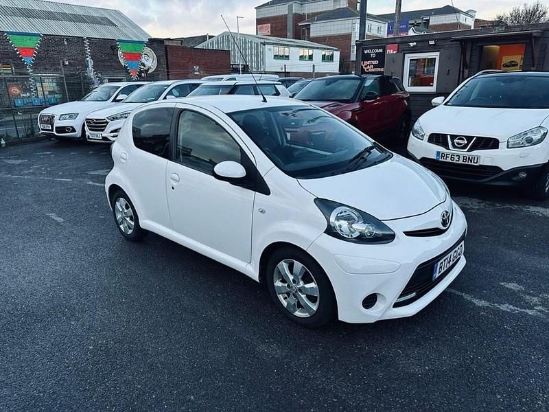 Usado Toyota Aygo Style 2014 Branco Citadino