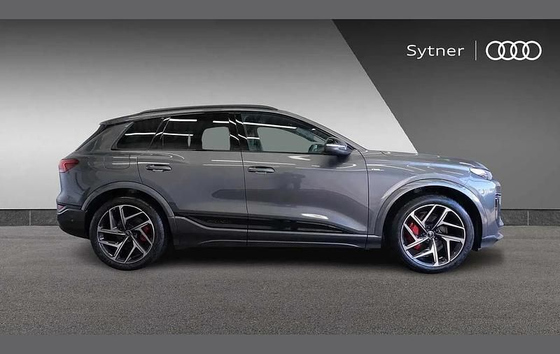 New Audi Q6 e-tron Performance 225 kW (306 HP) 2026 Grey SUV