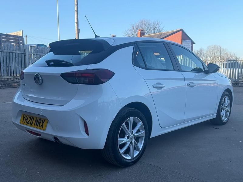 Second-hand Vauxhall Corsa 2020 Alb Hatchback