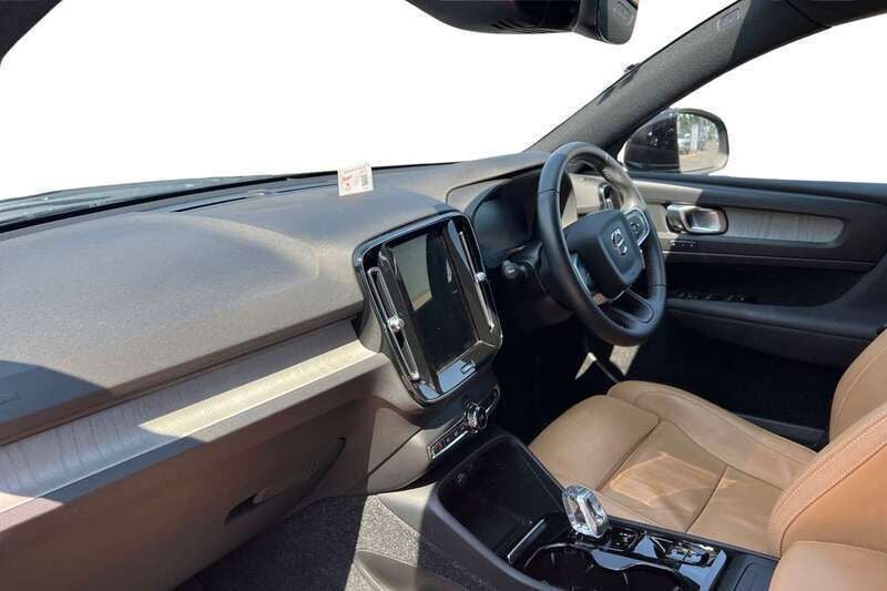 Image 2/4