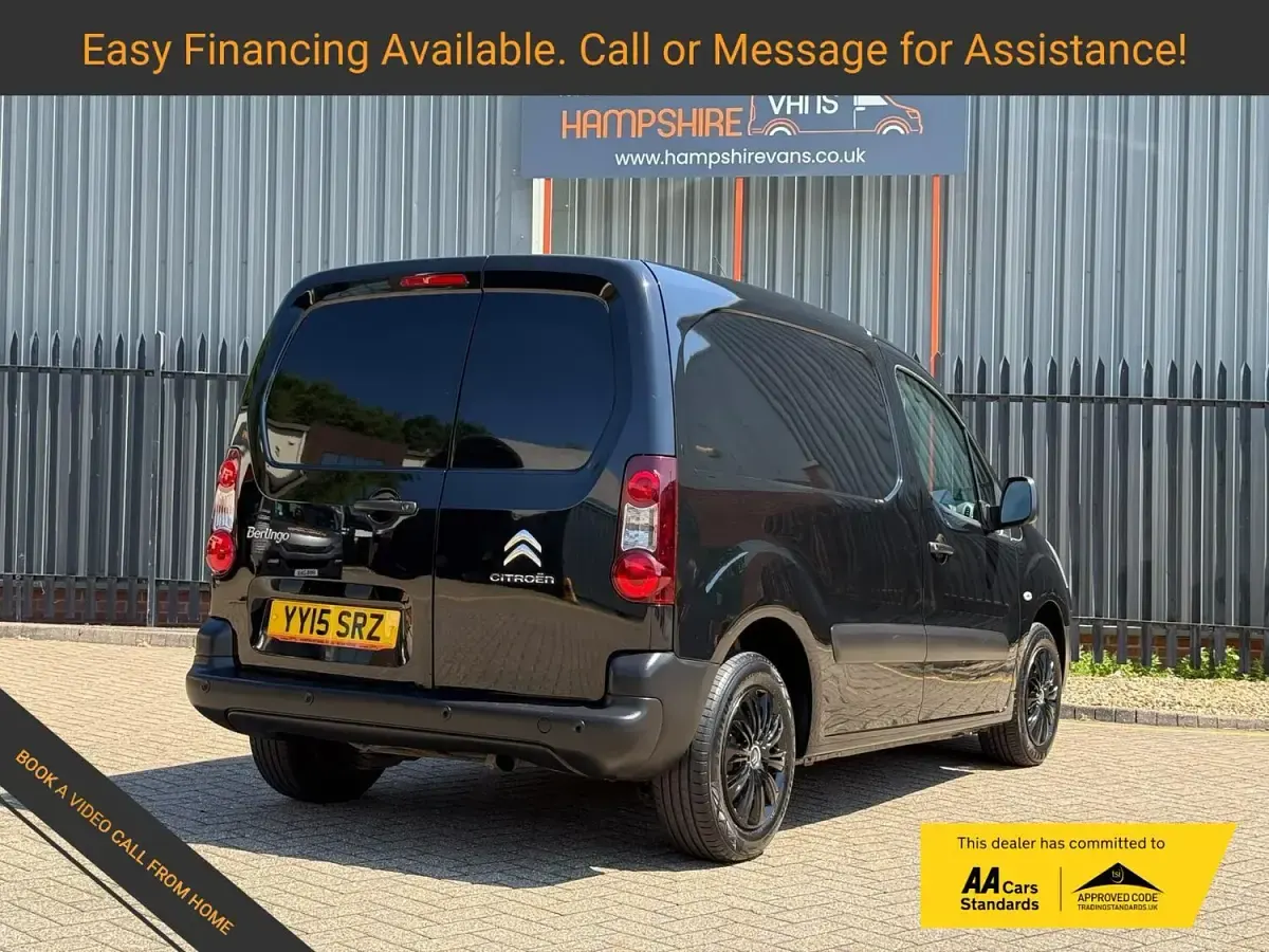 Used Citroën Berlingo 75 HP (55 kW) 2015 Black MPV