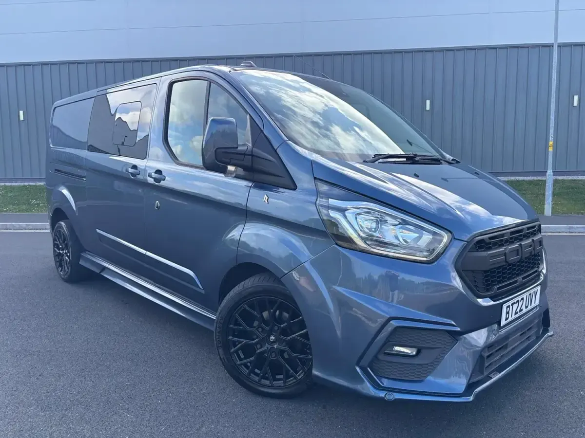Used Ford Transit Custom Limited 130 HP (95 kW) 2022 Blue Van