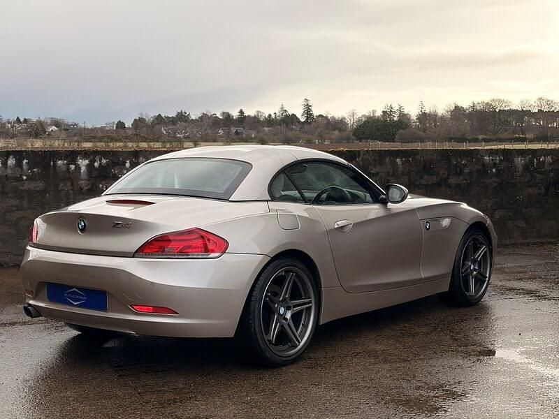 Used BMW Z4 Performance 197 HP (144 kW) 2012 Silver Cabriolet