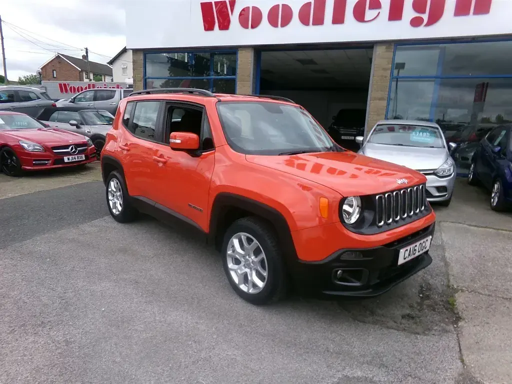 Used Jeep Renegade Longitude 110 HP (80 kW) 2016 Orange SUV