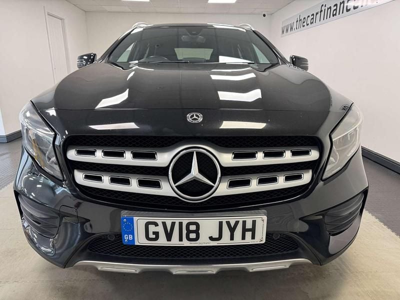 Used Mercedes GLA200 AMG line 136 HP (100 kW) 2018 Black SUV