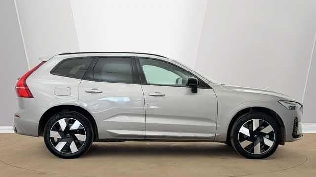 Used Volvo XC60 Ultra 449 HP (330 kW) 2025 Silver SUV