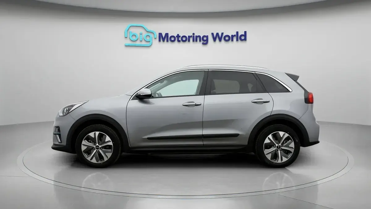 Used Kia e-Niro 147 kW (201 HP) 2022 SUV