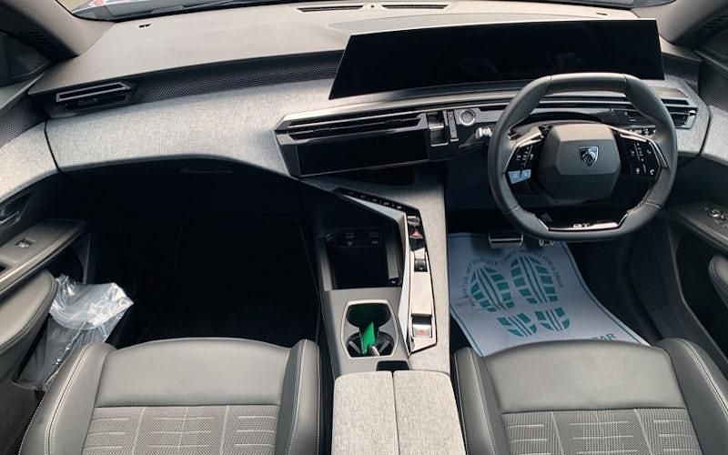 Used Peugeot 5008 GTi 136 HP (100 kW) 2025 Blue SUV