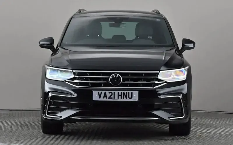 Used VW Tiguan R-line 150 HP (110 kW) 2023 SUV