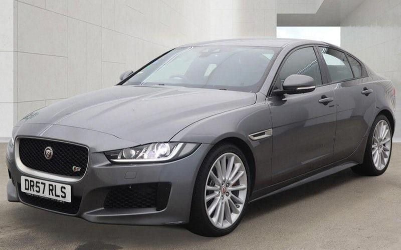 Used Jaguar XE Supercharged 340 HP (250 kW) 2016 Sedan