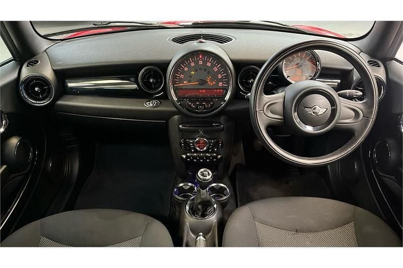 Used Mini ONE 98 HP (72 kW) 2015 Unknown Hatchback
