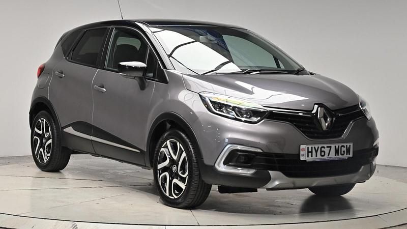 Grey/black Used 2017 Renault Captur Dynamique SUV | £8,480 (Fair price) - Image 1/4