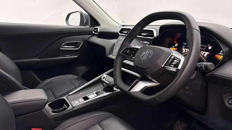 Used MG ZS Trophy 192 HP (141 kW) 2025 Grey SUV