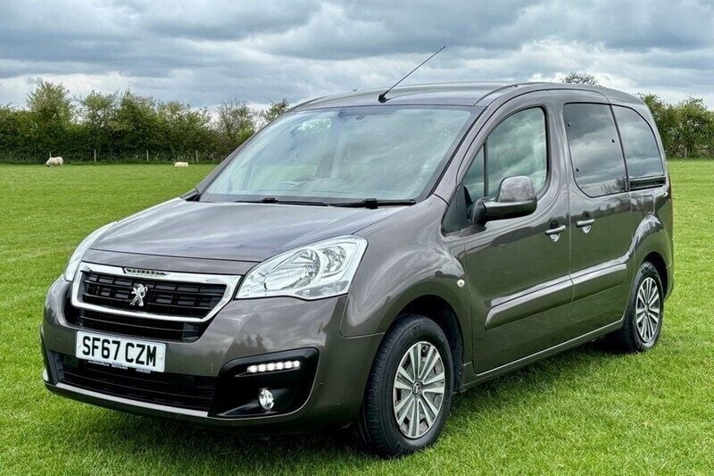 Used 2017 Peugeot Partner Tepee Active MPV | £9,995 (Fair price) - Image 1/1