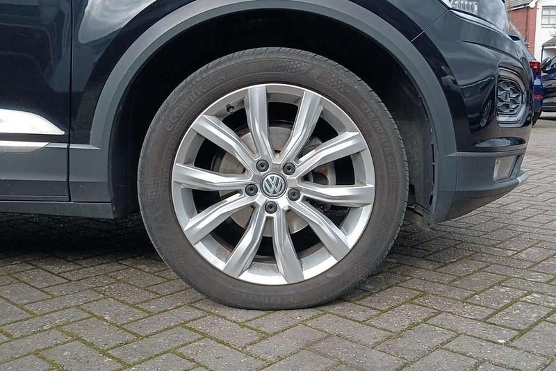 Used VW T-Roc SEL 150 HP (110 kW) 2020 Black SUV