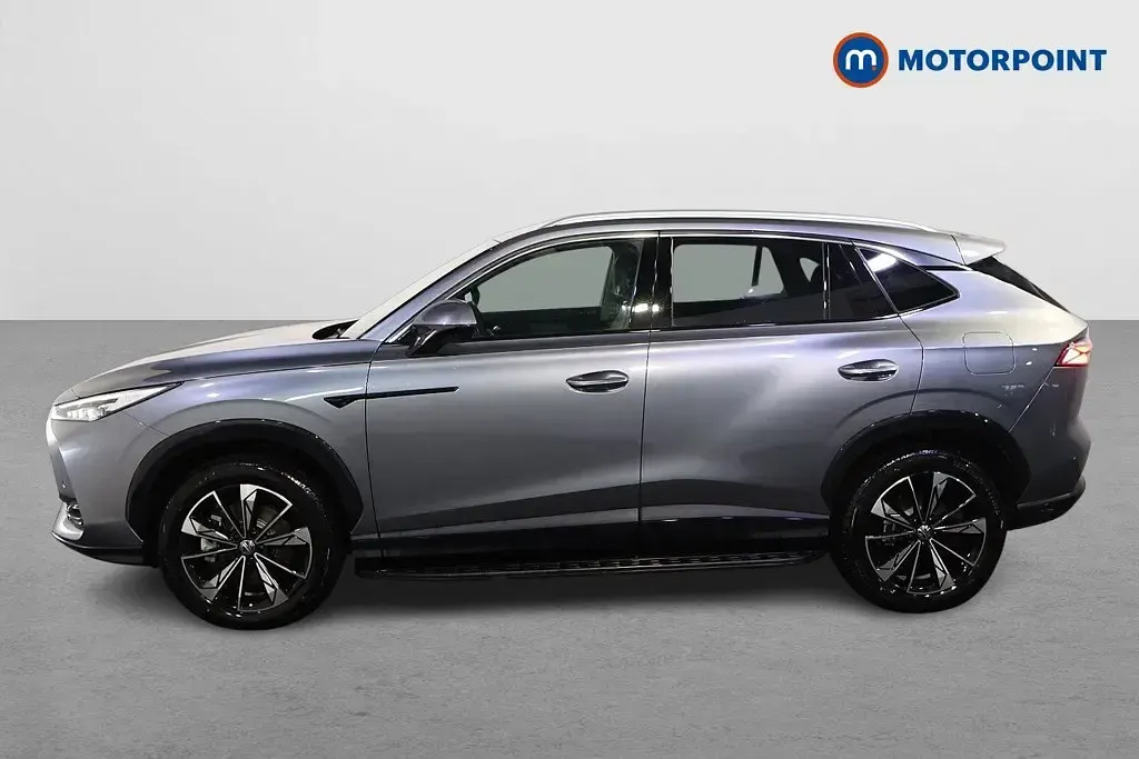 Usado MG HS Trophy 299 HP (219 kW) 2025 Cinzento SUV