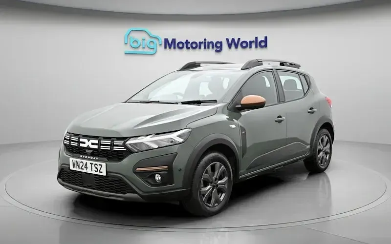 Used Dacia Sandero Extreme 91 HP (66 kW) 2024 Green Hatchback