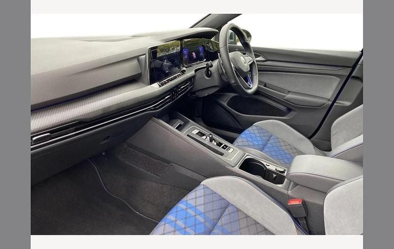 Used VW Golf VIII R 320 HP (235 kW) 2022 Lapiz blue Estate