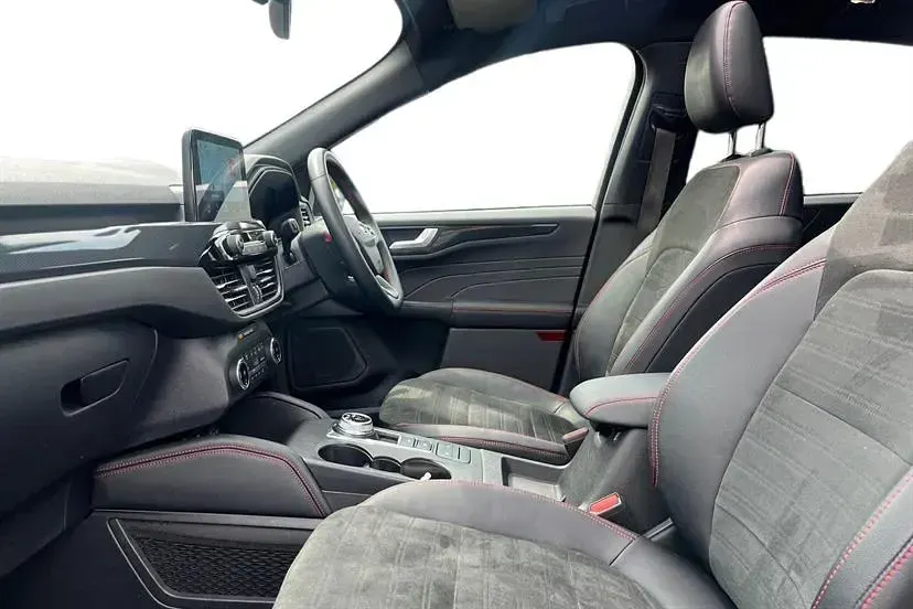 Used Ford Kuga ST-Line X 190 HP (139 kW) 2023 Grey SUV
