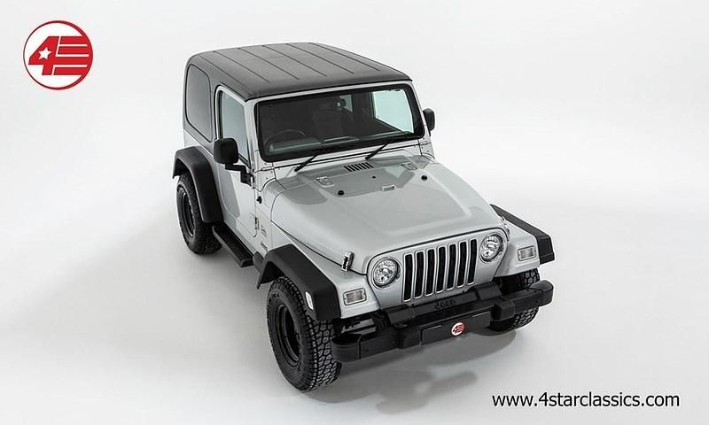 Used Jeep Wrangler 2004 Silver SUV