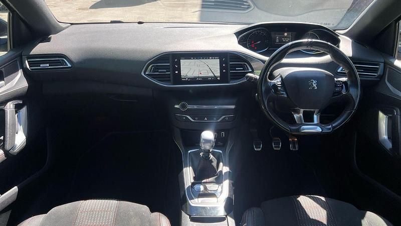 Used Peugeot 308 SW GT-line 129 HP (94 kW) 2018 Grey Estate