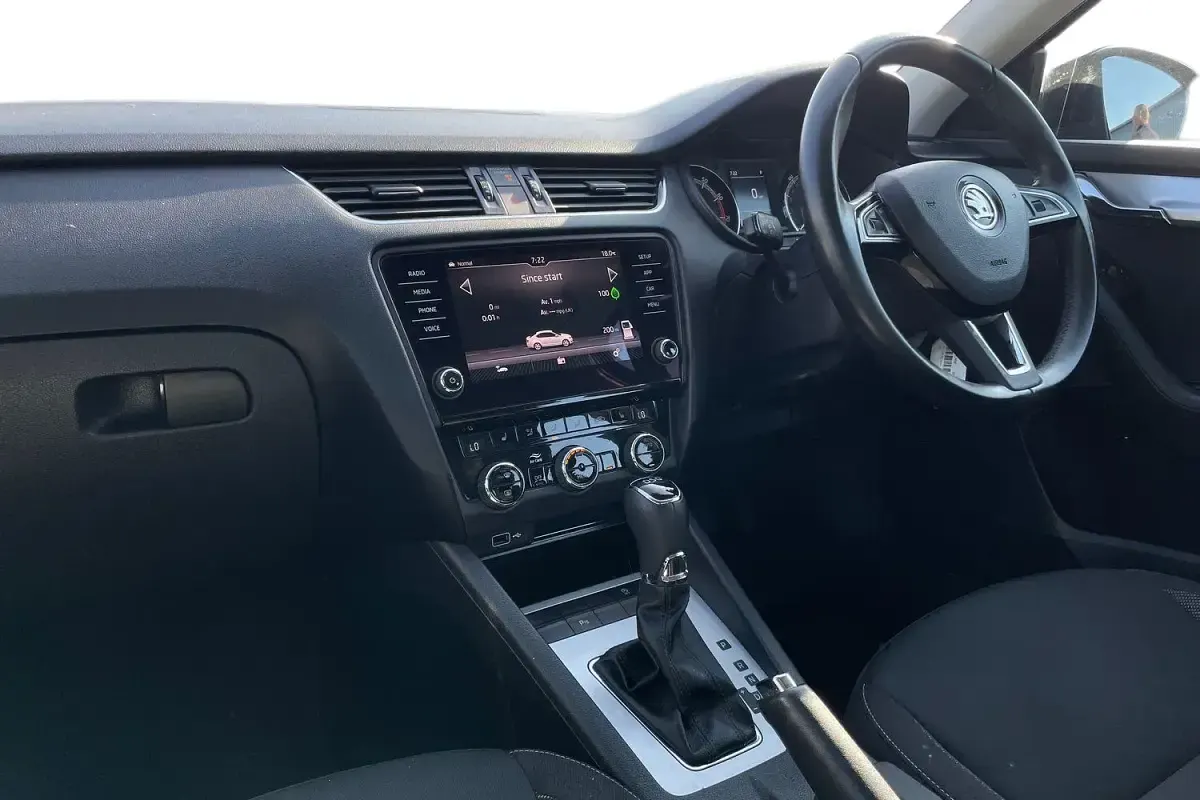 Used Skoda Octavia SE 150 HP (110 kW) 2018 Black Hatchback