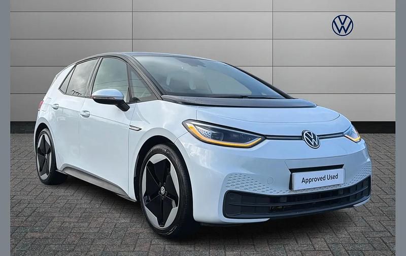 Used VW ID.3 Pro 150 kW (204 HP) 2021 White Hatchback