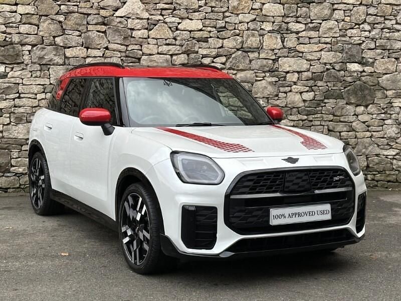 White Used 2024 Mini Countryman SUV | £33,749 (Expensive) - Image 1/4