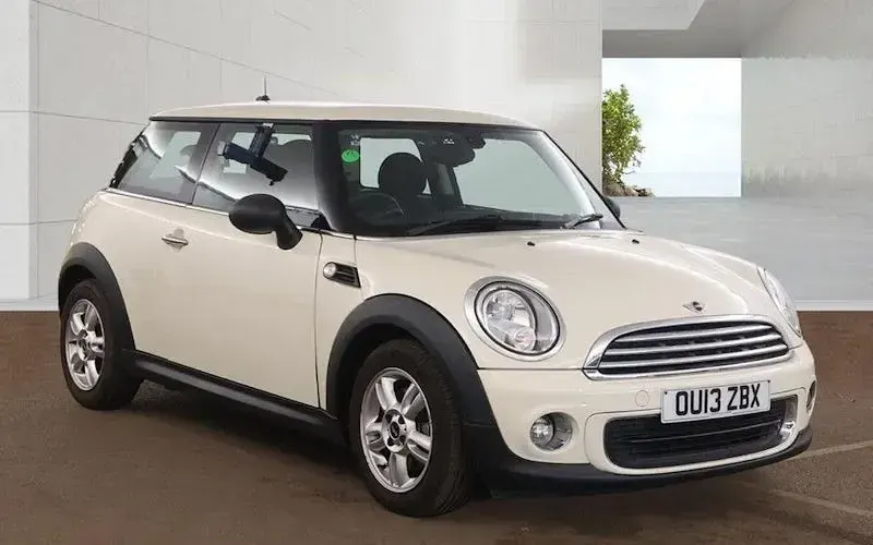 Used Mini ONE Hatch 98 HP (72 kW) 2013 Hatchback