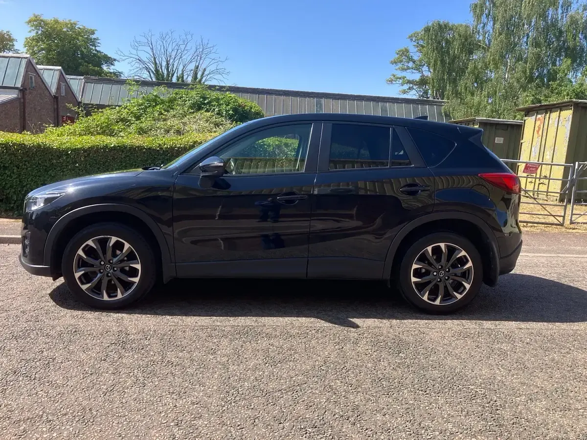 Used Mazda CX-5 Inclusive 150 HP (110 kW) 2015 Black SUV