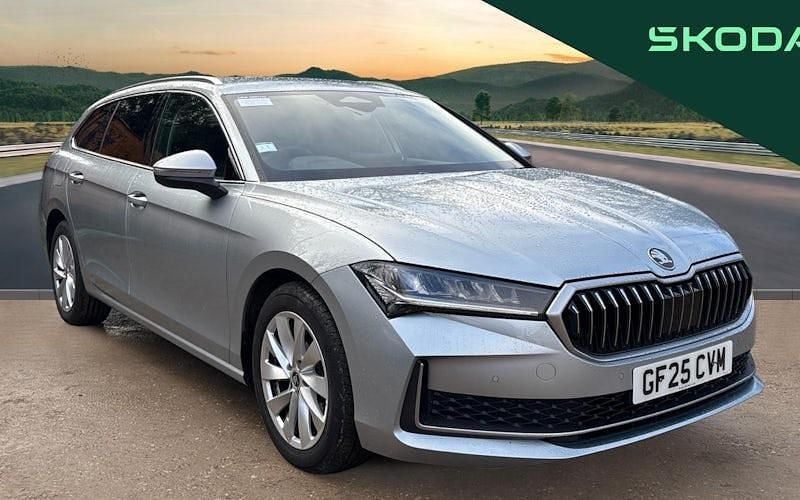 Used 2026 Skoda Superb SE Technology Estate | £23,769 (Fair price) - Image 1/4