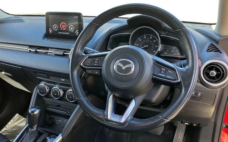 Used Mazda 2 Inclusive 90 HP (66 kW) 2020 Red Hatchback