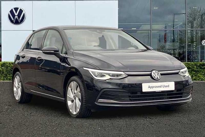 Used VW Golf VIII 130 HP (95 kW) 2022
