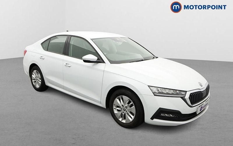 Used 2024 Skoda Octavia SE Hatchback | £13,249 (Super price) - Image 1/4