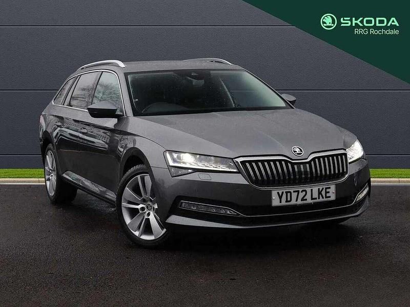 Graphite grey metallic Used 2022 Skoda Superb SE L Estate | £19,700 (Fair price) - Image 1/4