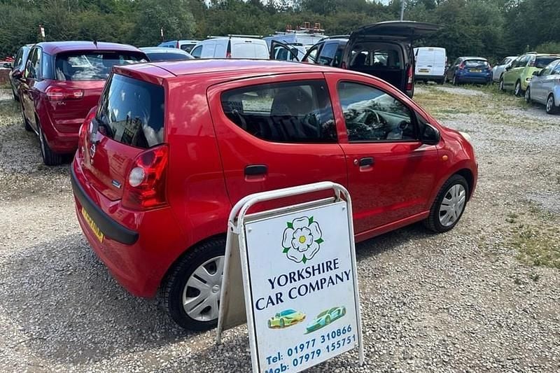 Red Used 2009 Nissan Pixo Visia Hatchback | £2,295 (Fair price) - Image 1/1