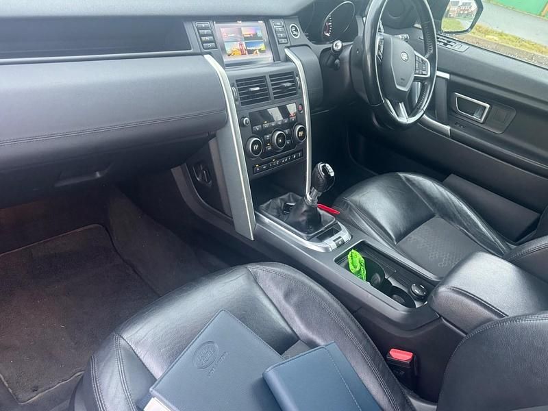 Used Land Rover Discovery Sport SE 150 HP (110 kW) 2015 Silver SUV